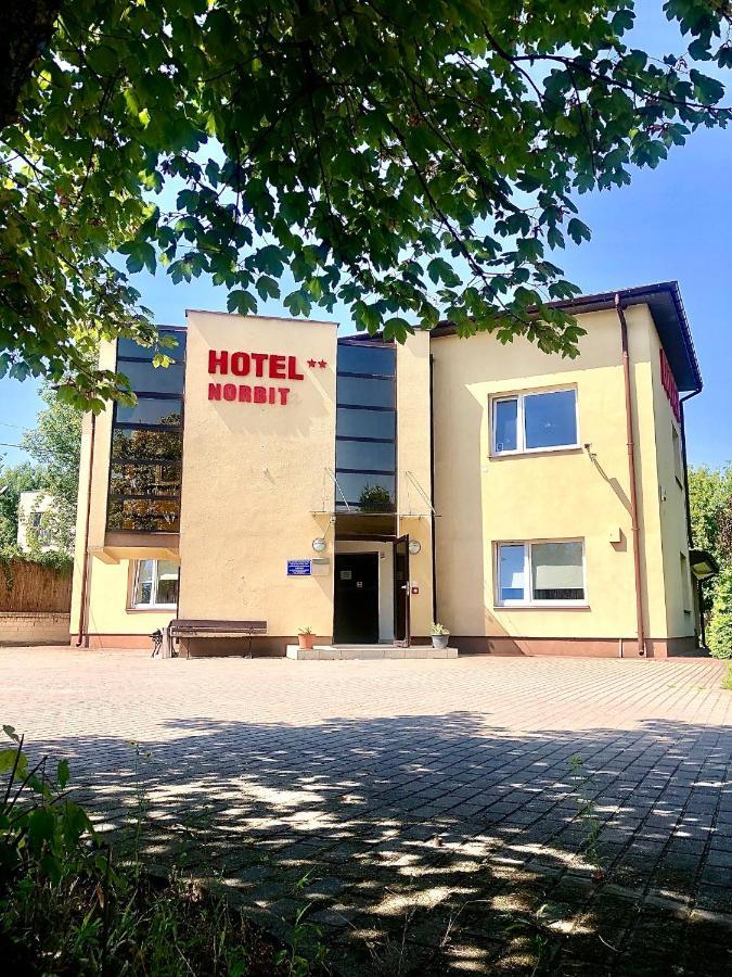 Pokoje Hotelowe Norbit Grodzisk Mazowiecki Exterior foto