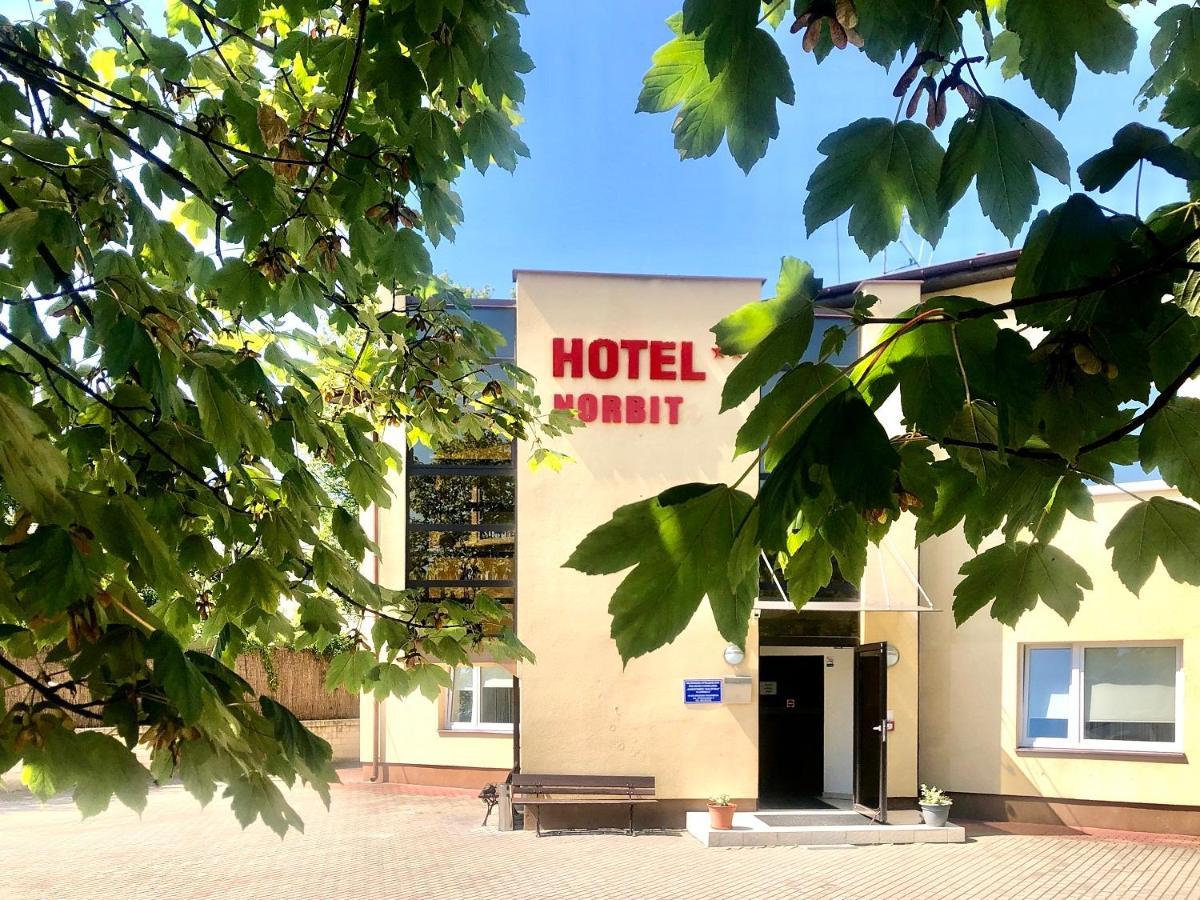 Pokoje Hotelowe Norbit Grodzisk Mazowiecki Exterior foto